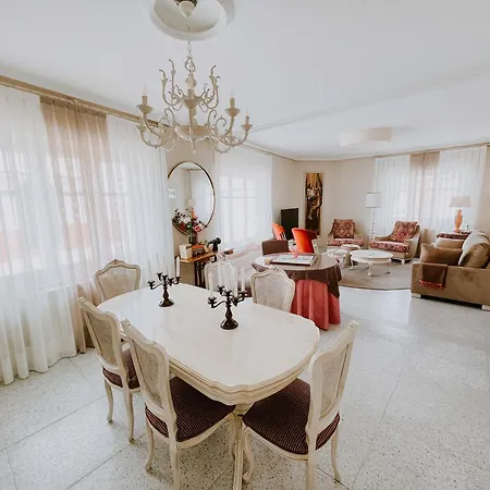 Casa Tito Holiday home Pedrajas de San Esteban
